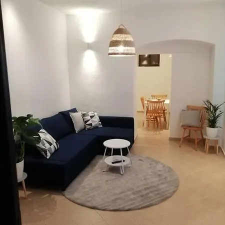 Calming Oasis Luksic Apartament Kaštela